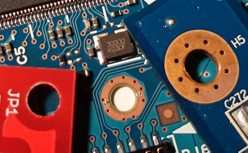 mạch in PCB, PCB, drill